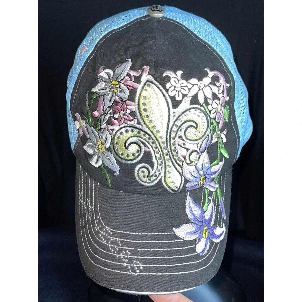 Classic Jolly Roger Floral Embroidered W/ Rhinestones Adjustable Cap‎ Las Vegas